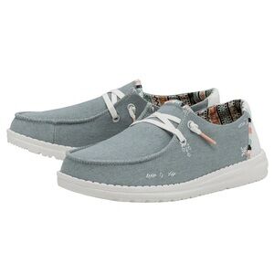 Women’s Hey Dude size 9